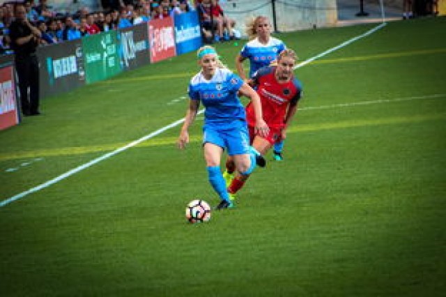 kering.com-五大联赛是否通过中路传控制造更多反击起点，五大联赛实力分析