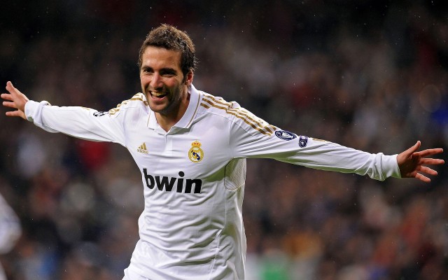 开云体育网页入口-五大联赛是否调整换人策略强化节奏连续性，哪些联赛可以换5人