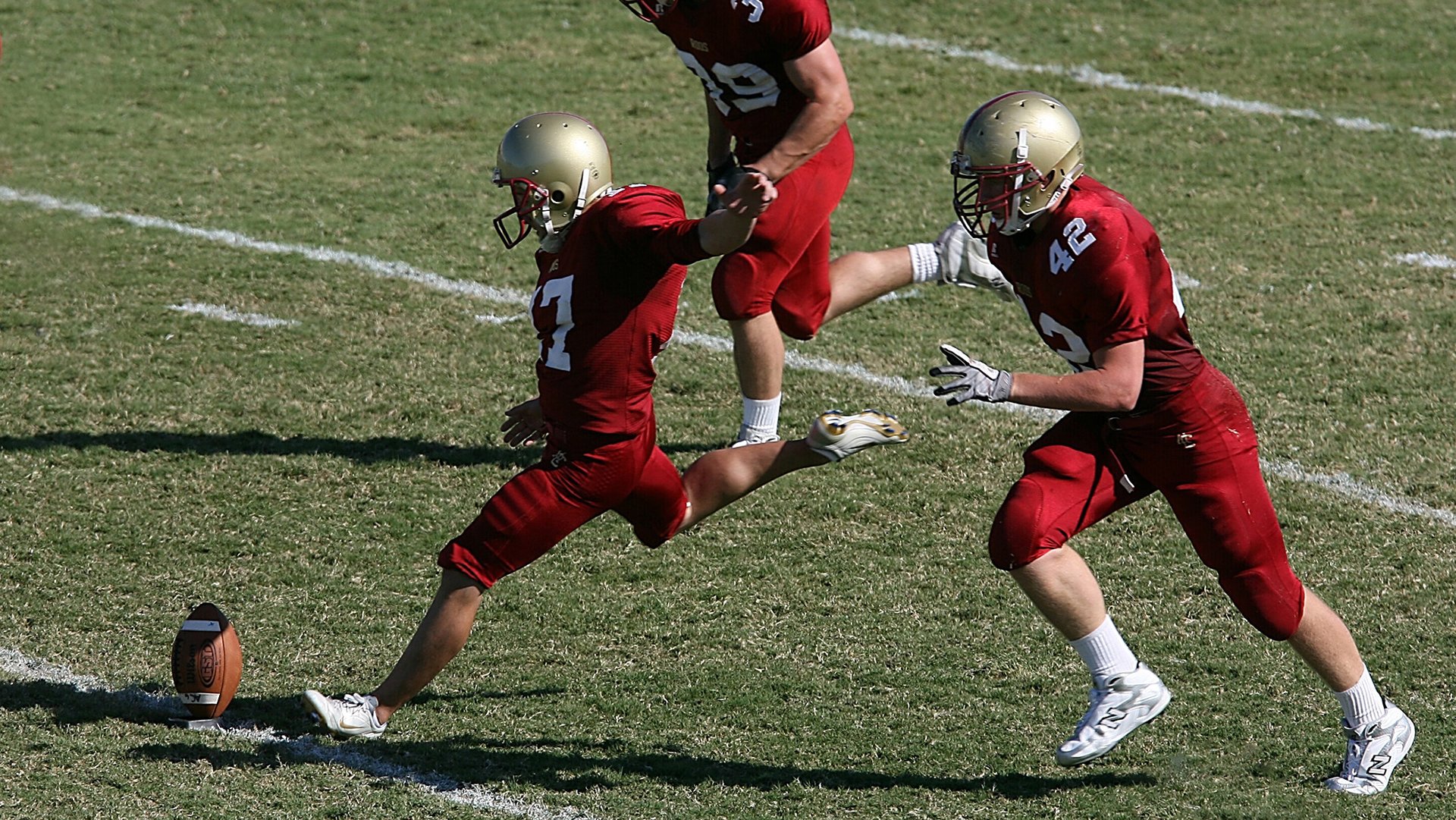 开云体育在线登入-五大联赛阵型创新是否正在主导未来赛场表现趋势，5大联赛